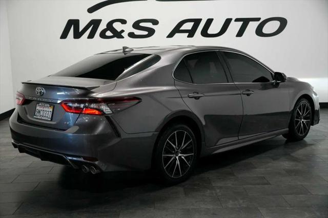 2021 Toyota Camry SE