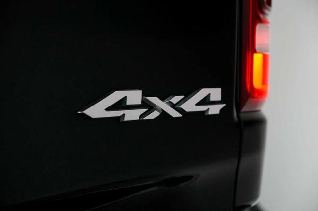 2022 Ram 1500 Big Horn Crew Cab 4x4 5'7" Box