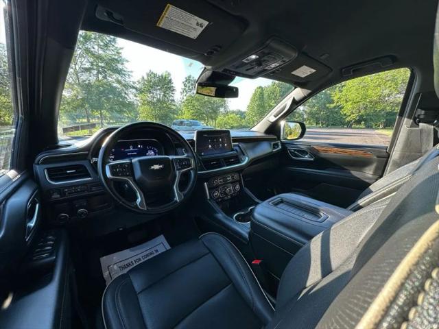2023 Chevrolet Suburban 2WD Premier
