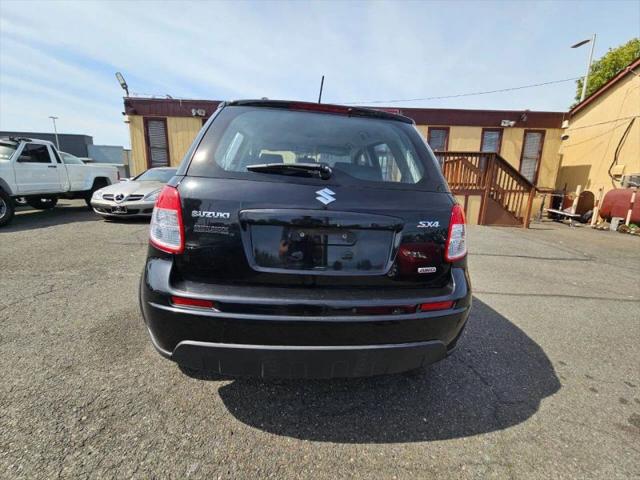 2010 Suzuki SX4 Base