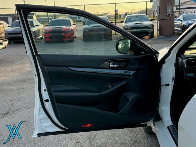 2021 Nissan Maxima SR Xtronic CVT
