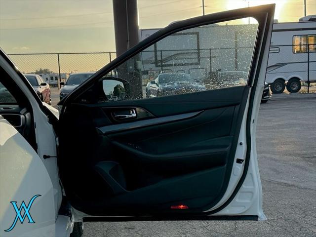 2021 Nissan Maxima SR Xtronic CVT