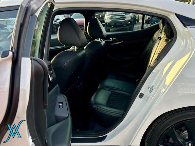 2021 Nissan Maxima SR Xtronic CVT