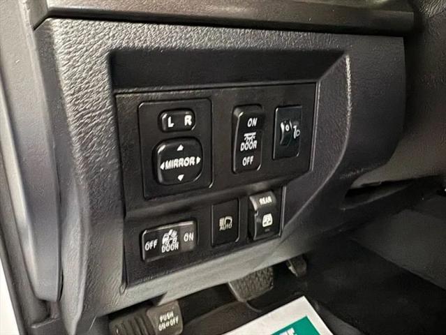 2019 Toyota Tundra SR5 5.7L V8