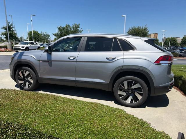 2024 Volkswagen Atlas Cross Sport 2.0T SE w/Technology