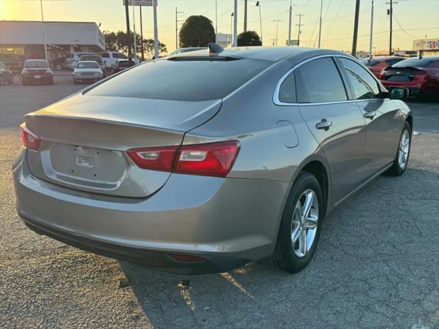 2022 Chevrolet Malibu FWD LS