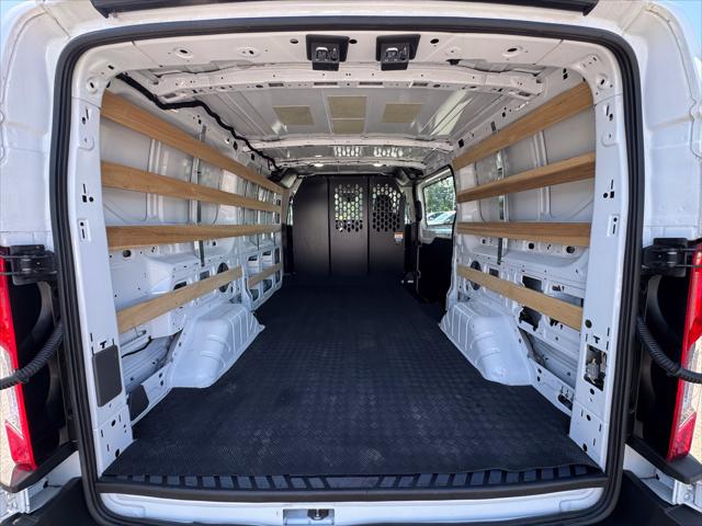 2025 Ford Transit Cargo Van Base