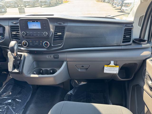 2025 Ford Transit Cargo Van Base