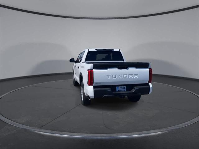 2026 Toyota Tundra SR5 CrewMax 5.5' Bed