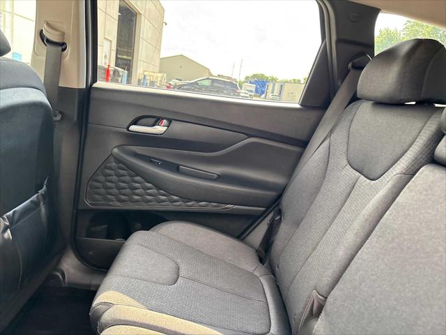 2023 Hyundai Santa Fe SE