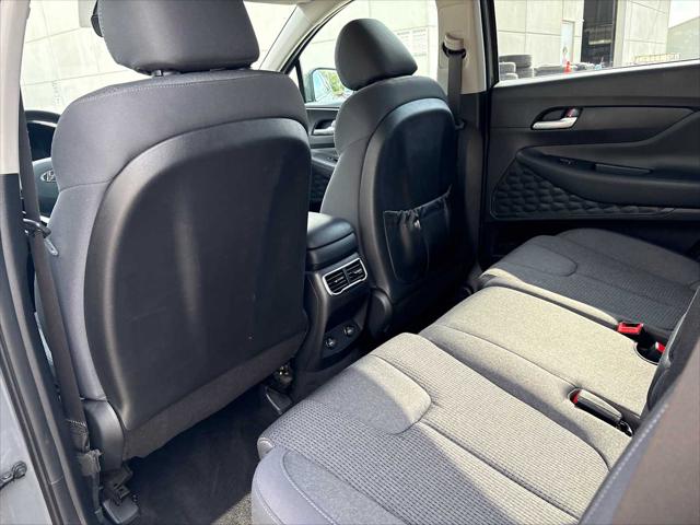 2023 Hyundai Santa Fe SE