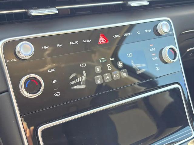 2025 Genesis GV80 2.5T Standard AWD