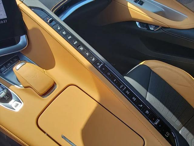 2023 Chevrolet Corvette Stingray RWD Convertible 2LT