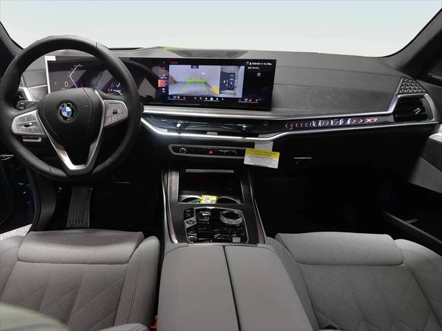 2027 BMW X7 xDrive40i