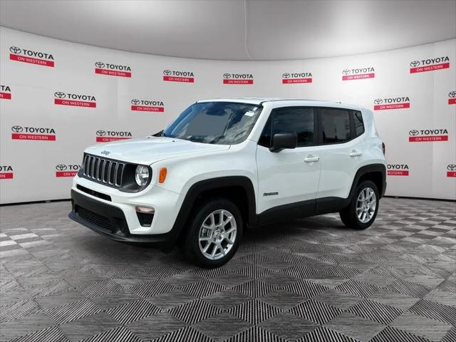 2023 Jeep Renegade Latitude 4x4 for sale in Chicago, IL