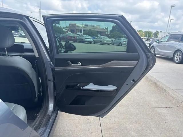 2021 Kia K5 EX