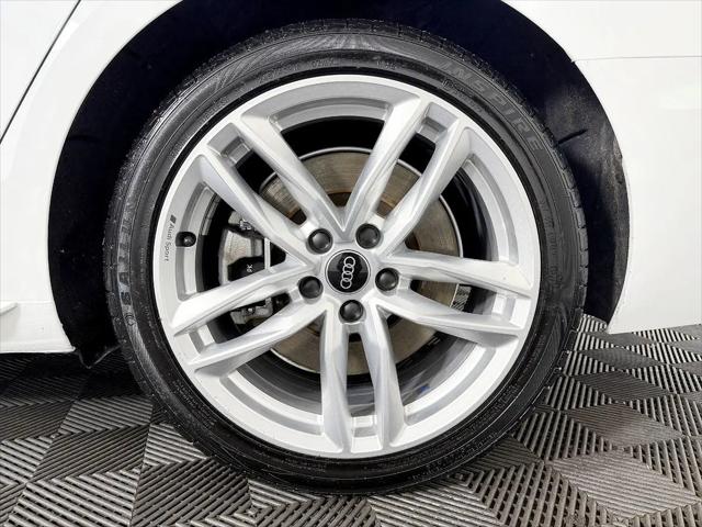 2022 Audi A4 Premium Plus 45 TFSI S line quattro S tronic