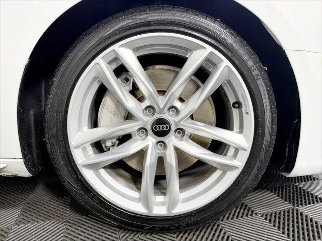 2022 Audi A4 Premium Plus 45 TFSI S line quattro S tronic