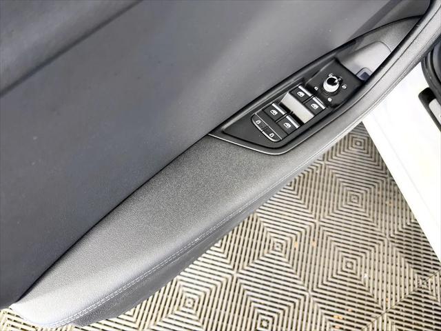 2022 Audi A4 Premium Plus 45 TFSI S line quattro S tronic