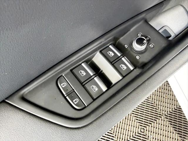 2022 Audi A4 Premium Plus 45 TFSI S line quattro S tronic