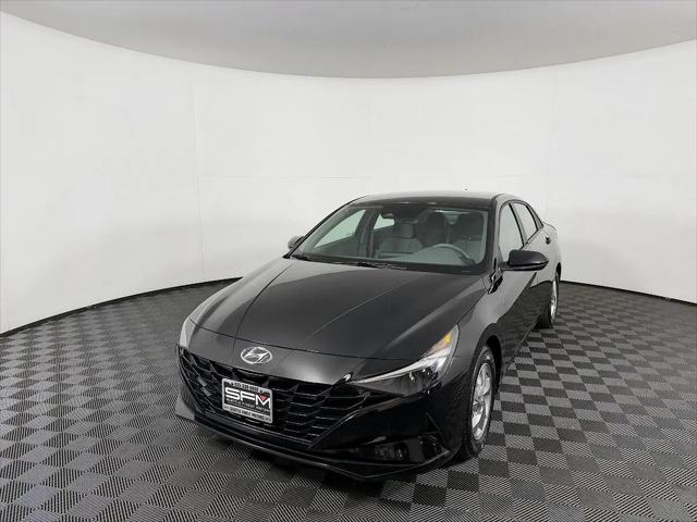 2022 Hyundai Elantra SE