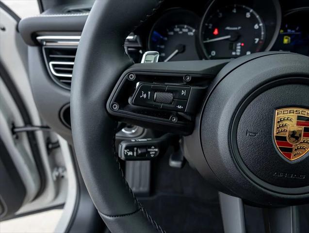 2026 Porsche Macan T