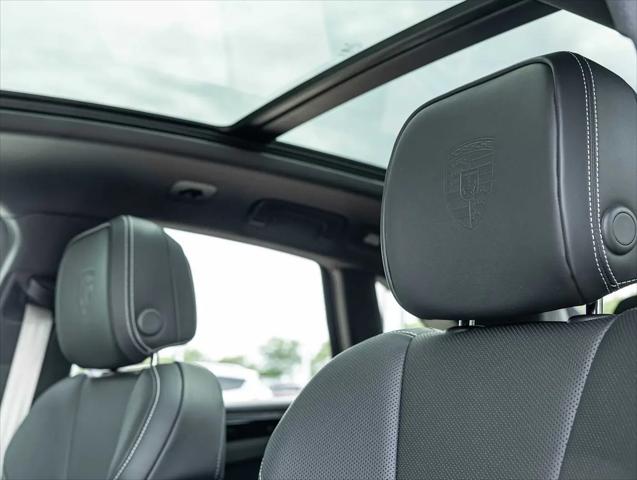 2026 Porsche Macan T