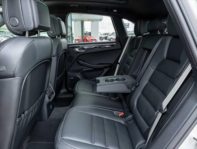 2026 Porsche Macan T