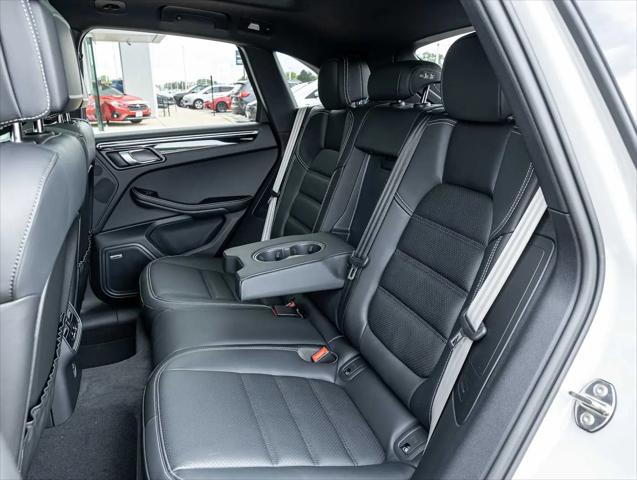 2026 Porsche Macan T