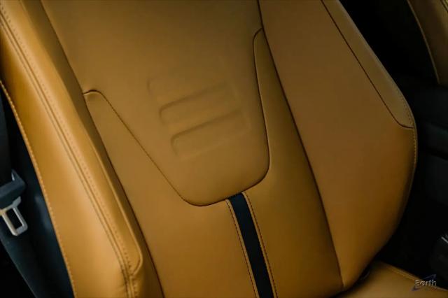 2026 Lotus Emira Turbo SE