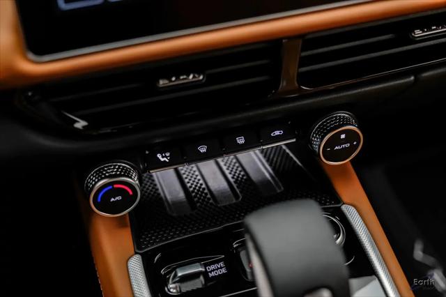 2026 Lotus Emira Turbo SE