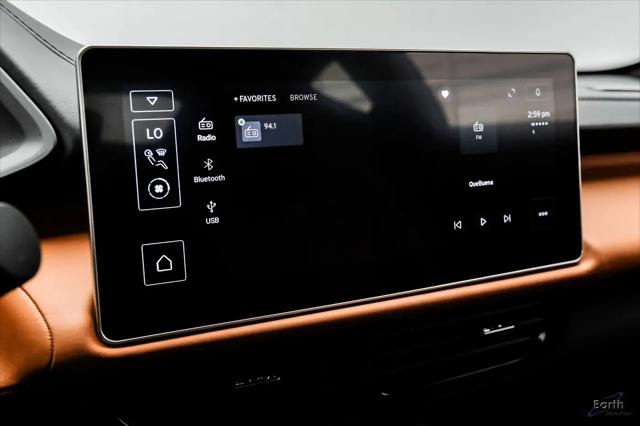 2026 Lotus Emira Turbo SE