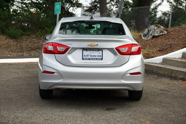 2017 Chevrolet Cruze LS Auto
