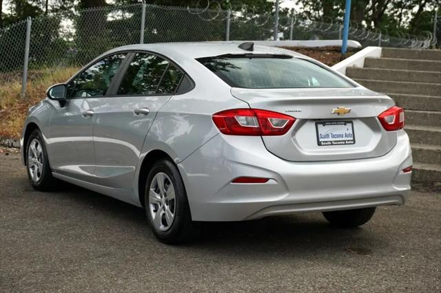 2017 Chevrolet Cruze LS Auto