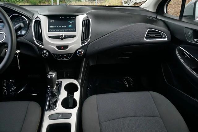 2017 Chevrolet Cruze LS Auto