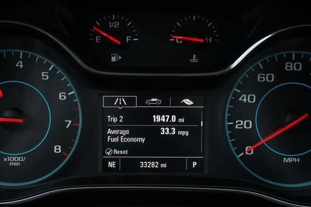 2017 Chevrolet Cruze LS Auto