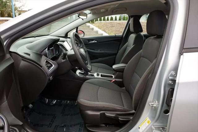 2017 Chevrolet Cruze LS Auto