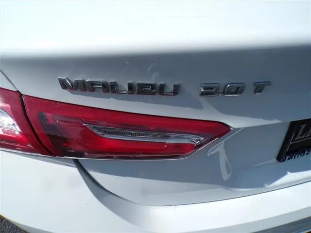 2022 Chevrolet Malibu FWD Premier