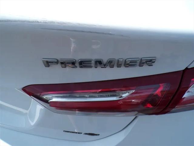 2022 Chevrolet Malibu FWD Premier
