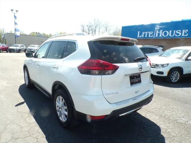 2018 Nissan Rogue SV