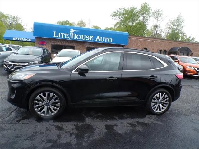 2021 Ford Escape Titanium Hybrid for sale in Lakewood, NY