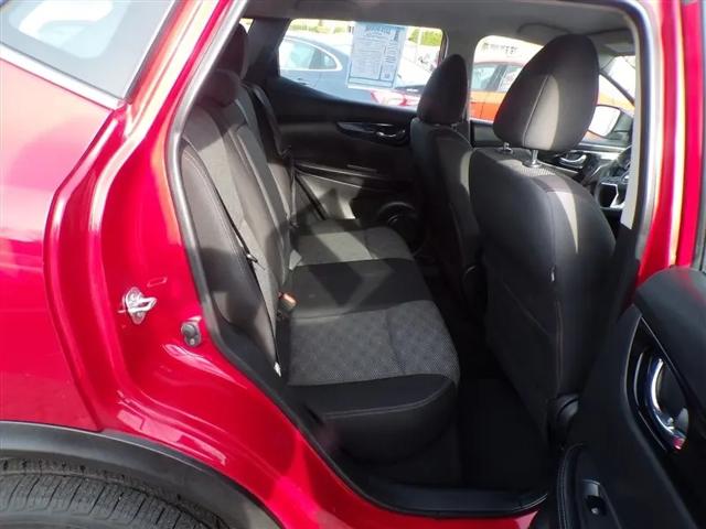2018 Nissan Rogue Sport SV
