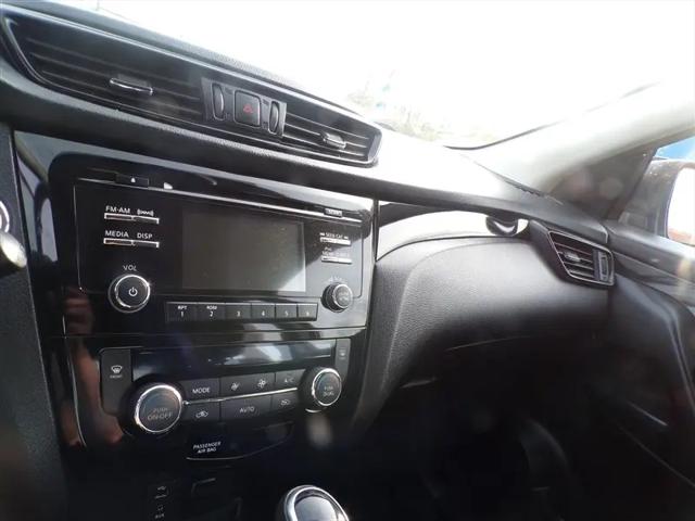 2018 Nissan Rogue Sport SV
