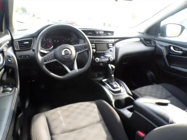 2018 Nissan Rogue Sport SV