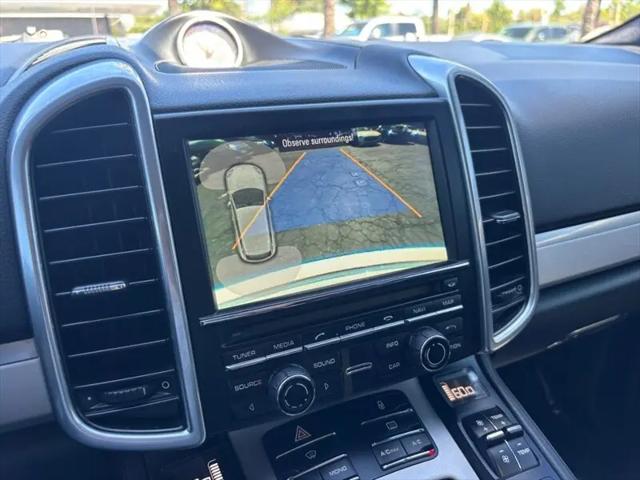2013 Porsche Cayenne GTS