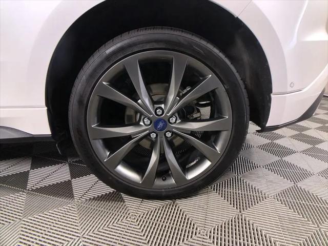 2018 Ford Edge Sport