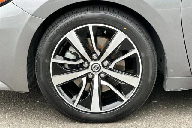 2021 Nissan Maxima SV Xtronic CVT