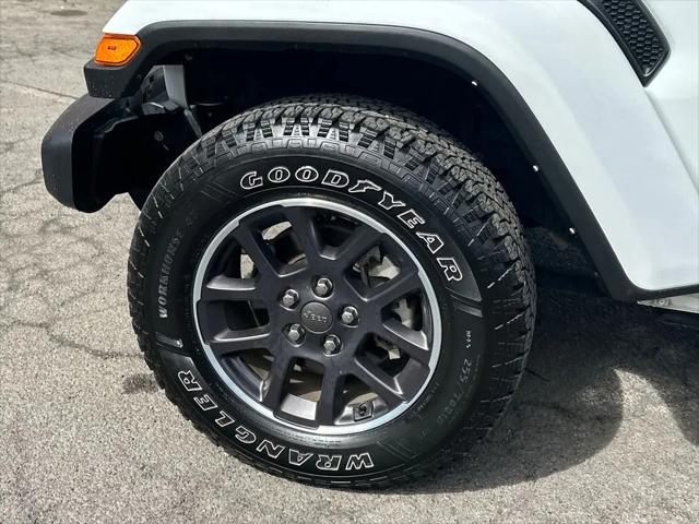 2023 Jeep Gladiator Overland