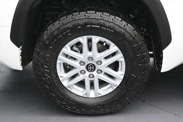 2022 Toyota Tundra SR5