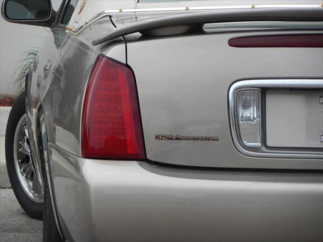 2002 Cadillac DeVille Standard for sale in Melrose Park, IL
